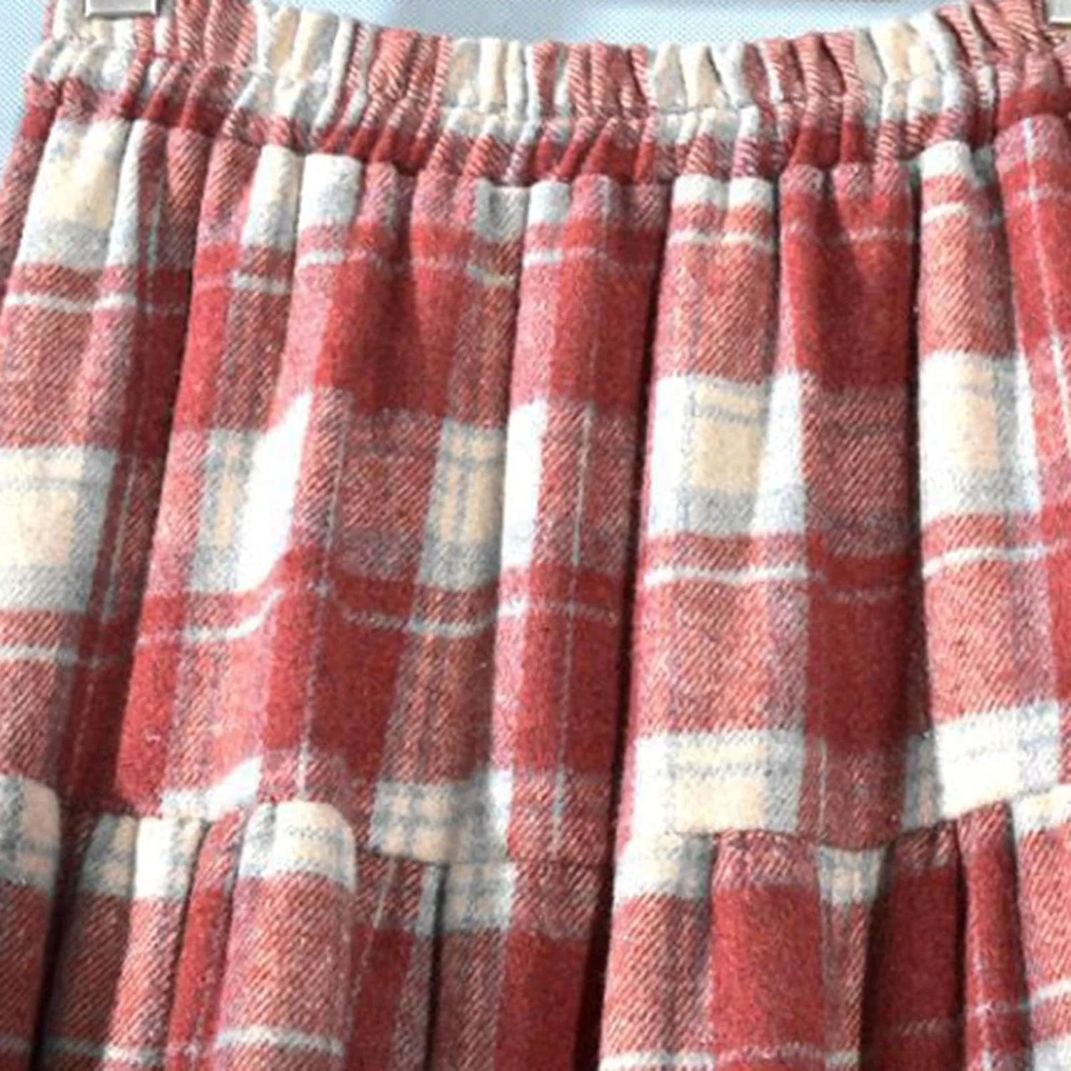 Women's Plaid Woolen A-Line Skirts Elastic High Waist Tiered Ruffle Midi Skirts Vintage Casual Pleated Swing Skirt